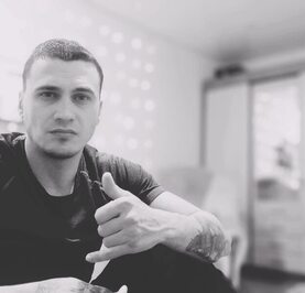 Андрей Сколков